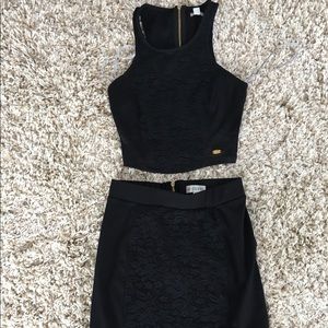 GUESS 2 piece crop top and skirt set